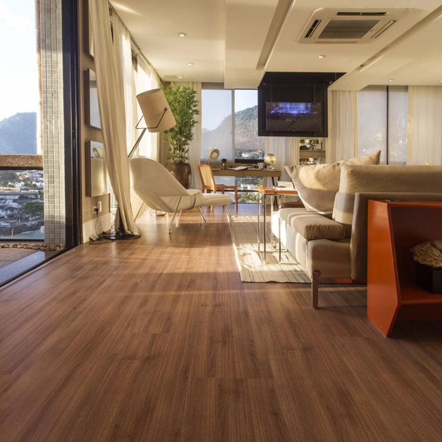 Piso Laminado Eucafloor Max Elegance Acqua Carvalho Chamonix Piso Laminado Eucafloor Max Elegance Acqua Carvalho Chamonix